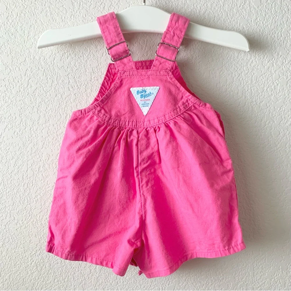 Hold Vintage 90’s Oshkosh b’gosh Pink baby Overalls